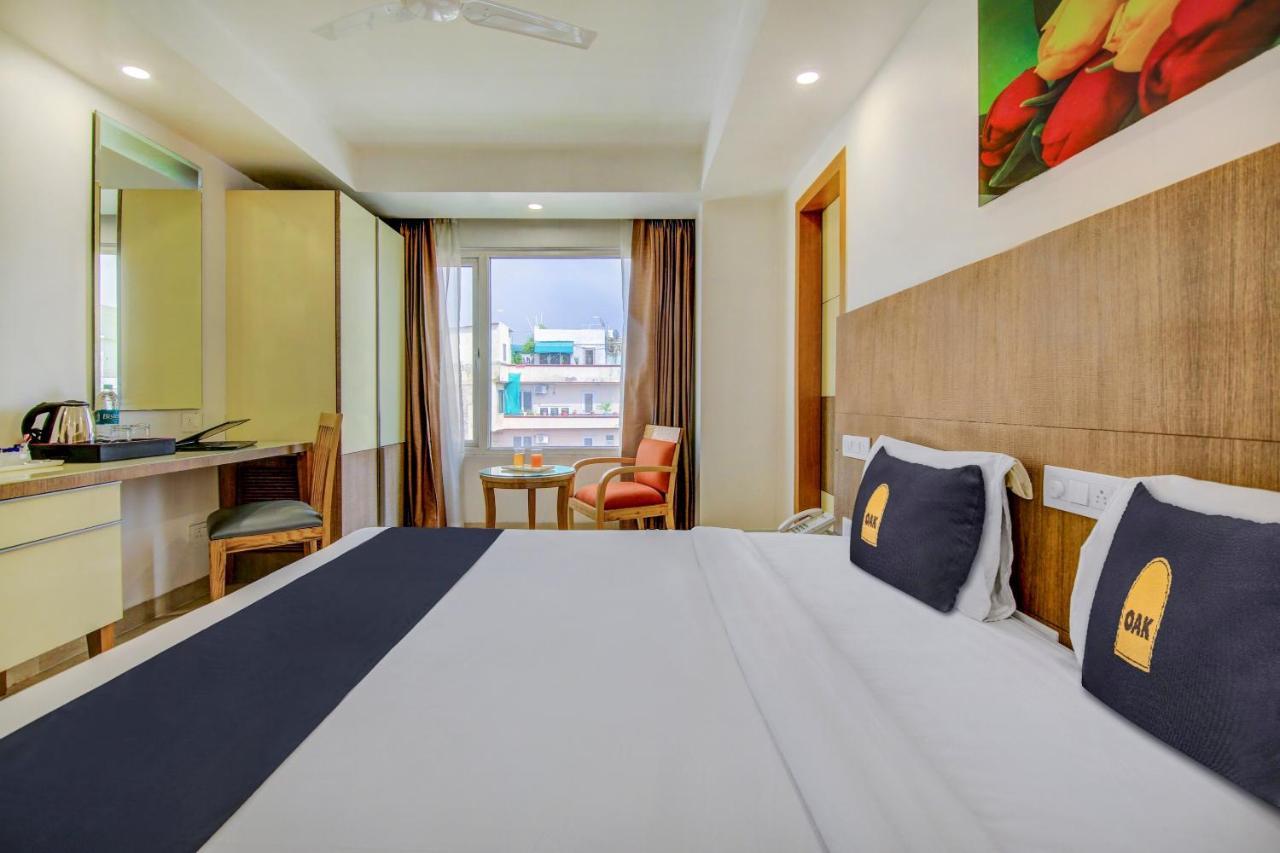 Townhouse Oak Safdarjung Otel Yeni Delhi Dış mekan fotoğraf