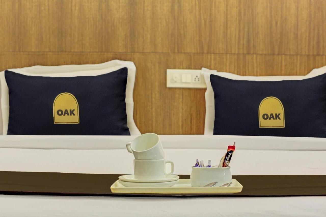 Townhouse Oak Safdarjung Otel Yeni Delhi Dış mekan fotoğraf