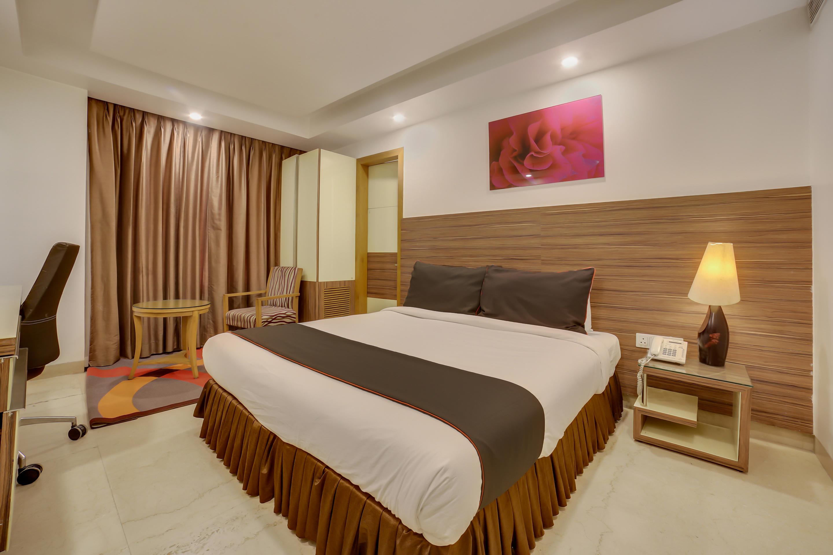 Townhouse Oak Safdarjung Otel Yeni Delhi Dış mekan fotoğraf