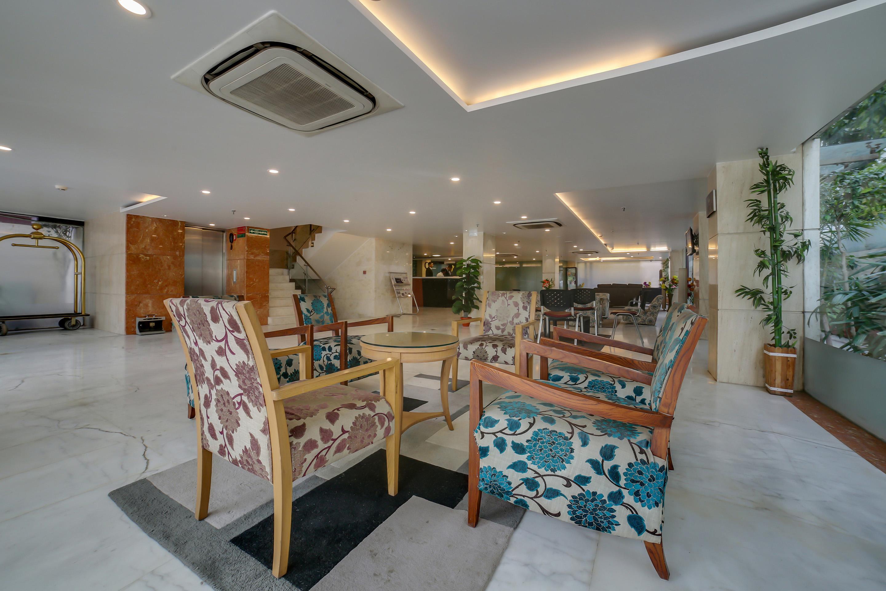 Townhouse Oak Safdarjung Otel Yeni Delhi Dış mekan fotoğraf